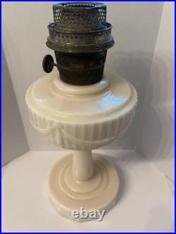 1800s ALADDIN OIL LAMPLINCOLN DRAPEANTIQUE Model B Pale Pink-Cream ALACITE