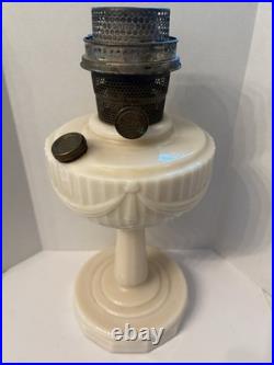 1800s ALADDIN OIL LAMPLINCOLN DRAPEANTIQUE Model B Pale Pink-Cream ALACITE