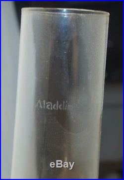 1932 33 Aladdin Venetian White Moonstone Kerosene Oil Table Lamp With Chimney