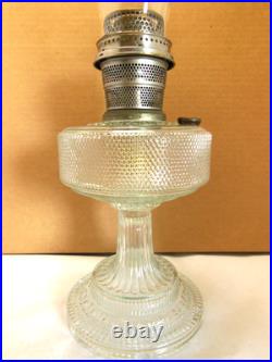 1933 ANTIQUE ALADDIN COLONIAL CLEAR CRYSTAL HOBNAIL KEROSENE OIL LAMP WithB BURNER
