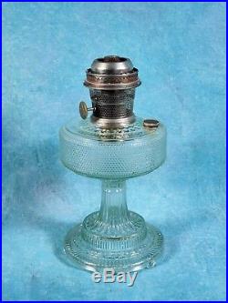 1933 Mantle Lamp Co Aladdin Clear COLONIAL Kerosene Model B104