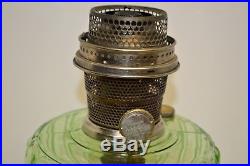 1934 ALADDIN GREEN CRYSTAL CATHEDRAL Lamp #108 Nu-Type B Burner L/O Chimney & FS