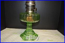 1934 ALADDIN GREEN CRYSTAL CATHEDRAL Lamp #108 Nu-Type B Burner Lox On Chimney