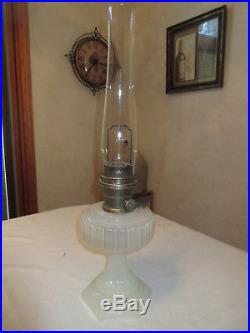1934 Aladdin kerosene oil lamp white moonstone Cathedral #110 Model B withchimney