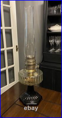 1936 Aladdin B-104 Corinthian Clear/Black Oil Lamp WithNu-Type B Burner & Chimney