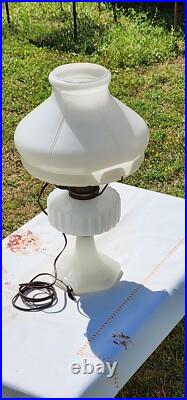 1936 Aladdin Model B Corinthian White Moonstone Table Lamp Electrified WORKS