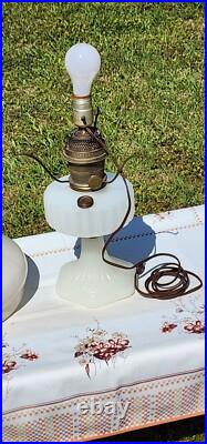 1936 Aladdin Model B Corinthian White Moonstone Table Lamp Electrified WORKS