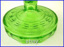1939 Aladdin Green Uranium Glass Washington Drape Turkey Track Base Oil Lamp