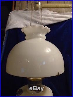 1940'S ALADDIN TALL LINCOLN DRAPE ALACITE KEROSENE LAMP