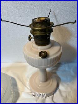 1940's Aladdin Alactite Pink #23 Burner with Shade Good Condition