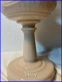 1940's Aladdin Alactite Pink #23 Burner with Shade Good Condition