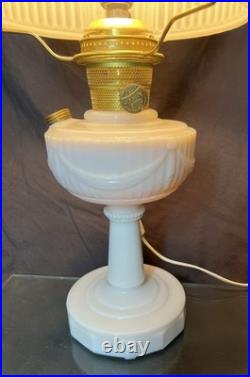 1940s ALADDIN Lincoln Drape ALACITE GLASS Oil LAMP/Champaign Glass Shade & Lox