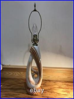 1940s ALADDIN POTTERY TABLE PARLOR LAMP RETRO IRIDESCENT FOLIATE MOTIF 28