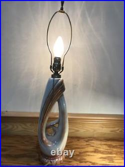 1940s ALADDIN POTTERY TABLE PARLOR LAMP RETRO IRIDESCENT FOLIATE MOTIF 28