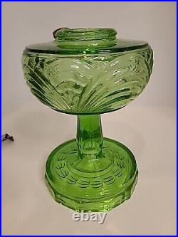 1941 1942 MODEL B-54E WASHINGTON DRAPE OIL LAMP by Aladdin GREEN