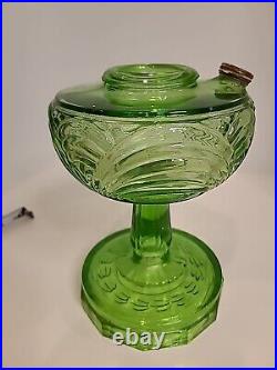 1941 1942 MODEL B-54E WASHINGTON DRAPE OIL LAMP by Aladdin GREEN