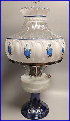 1987 Aladdin Iridescent Blue Moonstone Lincoln Drape pattern Lamp Scarce