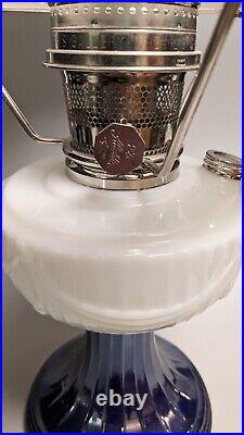 1987 Aladdin Iridescent Blue Moonstone Lincoln Drape pattern Lamp Scarce