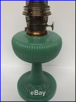 2003 Aladdin Vertique Moonstone Green Lamp With Aladdin Model B Burner