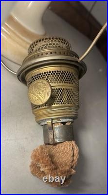 ALADDIN 1948-1953 SIMPLICITY B-27 ALACITE GOLD LUSTRE OIL LAMP With SHADE MODEL B