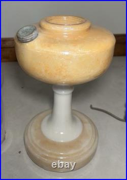 ALADDIN 1948-1953 SIMPLICITY B-27 ALACITE GOLD LUSTRE OIL LAMP With SHADE MODEL B