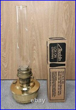 ALADDIN 23 OIL LAMP BRASS BURNER With NOS Chimmney And Wick Installed