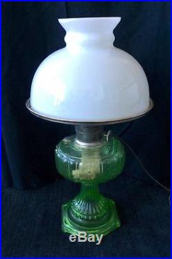 ALADDIN CATHEDRAL Green Glass Kerosene Oil Table Lamp Electrified