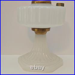 ALADDIN CORINTHIAN MOONSTONE KEROSENE OIL LAMP BASE Vintage Original