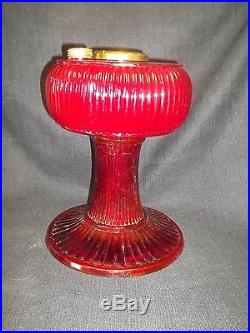 ALADDIN FENTON LIMITED RUBY RED OIL LAMP 197 / 500 RARE VERTIQUE