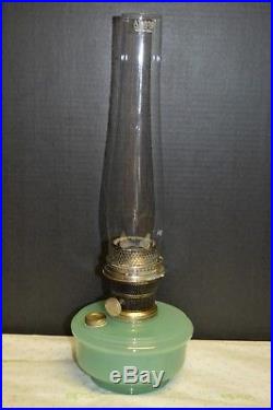 ALADDIN Green Moonstone Model B WALL BRACKET LAMP NuType B Burner Lox On Chimney