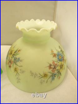 ALADDIN JADITE GREEN MOONSTONE CATHEDRAL OIL LAMP With FROSTED FINSH FLORAL SHADE