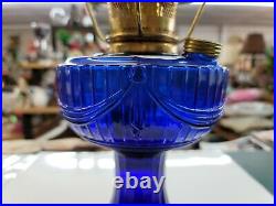 ALADDIN LAMP TALL LINCOLN DRAPE 1989 COBALT BLUE with SHADE Beautiful! 24 in tall