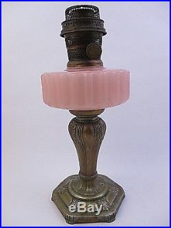 ALADDIN MAJESTIC ROSE pink MOONSTONE OIL KEROSENE LAMP NU TYPE MODEL B -15 TALL