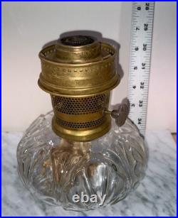 ALADDIN MODEL 23 LINCOLN DRAPE GLASS OIL LAMP With Wick All ALLADIN
