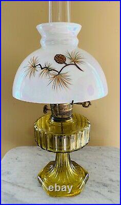 ALADDIN Model B Corinthian AMBER GLASS Oil Lamp Font MADE IN 1935-36 Electrified