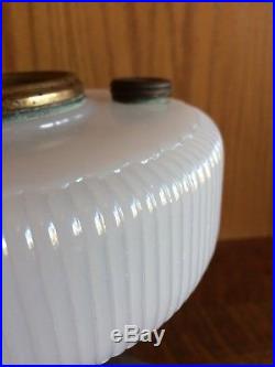 ALADDIN QUEEN WHITE MOONSTONE B-96 Scallop Bowl Silver Base Lamp kerosene oil