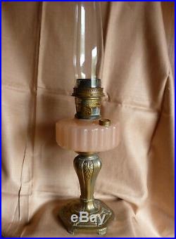 ALADDIN -ROSE MOONSTONE MAJESTIC WITH METAL BASE- Kerosene MANTLE LAMP +CHIMNEY