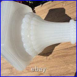 ALADDIN Solid White Moonstone Fluted Pedestal Corinthian Table Lamp Model B NICE