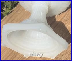 ALADDIN Solid White Moonstone Fluted Pedestal Corinthian Table Lamp Model B NICE ALADDIN Solid White Moonstone Fluted Pedestal Corinthian Table Lamp Model B NICE