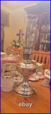 ALADDIN Table Oil Kerosene Lamp Nickel Model No. 11 Chicago USA Vintage Working