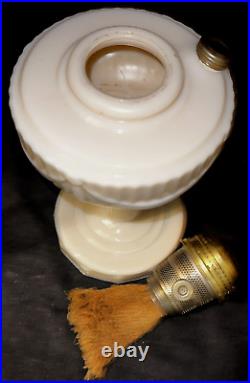 ALADDIN Tall Lincoln Drape Oil Kerosene Lamp Alacite Glass + Model C Burner Wick