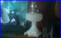 ALADDIN white alacite MOONSTONE Glass kerosene oil Lamp B- Burner 1935-36