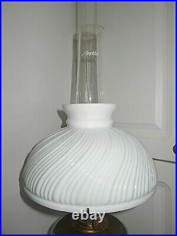 ANT. ALADDIN OIL/KEROSENE FLOOR LAMP COMPLETE WithMODEL 12 BURNERCHIMNEYSHADE