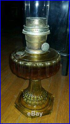 ANTIQUE ALADDIN AMBER Column Pedestal OIL LAMP Nu-Type-MODEL B BURNER kerosene
