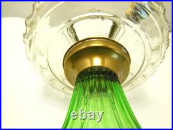 ANTIQUE ALADDIN CLEAR CORINTHIAN OVER URANIUM GREEN OIL LAMP With B BURNER & CHIMN