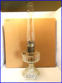 ANTIQUE ALADDIN CLEAR CRYSTAL CORINTHIAN OIL LAMP with CHIMNEY & MODEL B BURNER