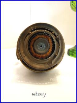 ANTIQUE ALADDIN GREEN BETA CRYSTAL CORINTHIAN OIL LAMP with CHIMNEY & B BURNER