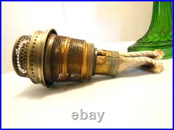 ANTIQUE ALADDIN GREEN BETA CRYSTAL CORINTHIAN OIL LAMP with CHIMNEY & B BURNER