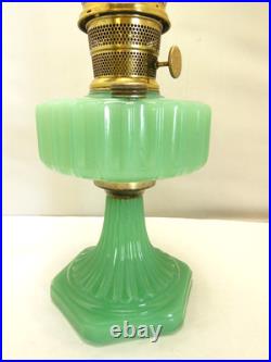 ANTIQUE ALADDIN JADEITE MOONSTONE CORINTHIAN OIL LAMP with CHIMNEY & B BURNER #3