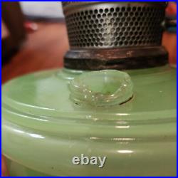 ANTIQUE ALADDIN Nu Type Model B GREEN JADITE jadeite Glass OIL LAMP Light